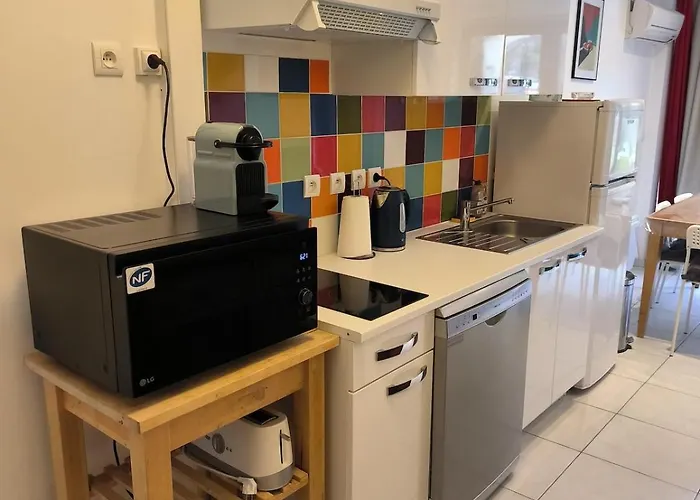 T2 Le Clos Fleuri Le Lavandou