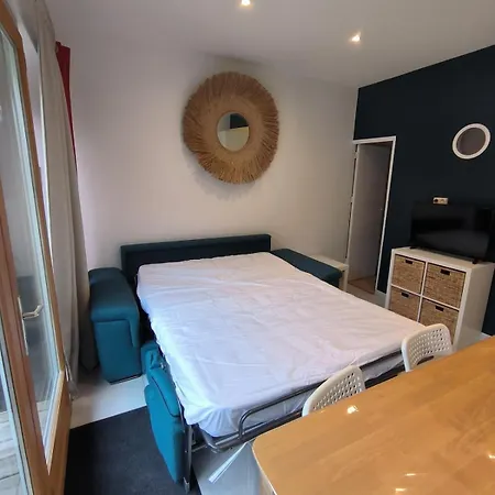 T2 Le Clos Fleuri Apartment *