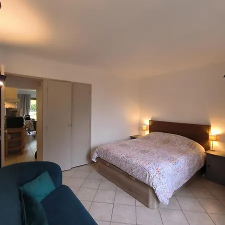 T2 Le Clos Fleuri Apartment